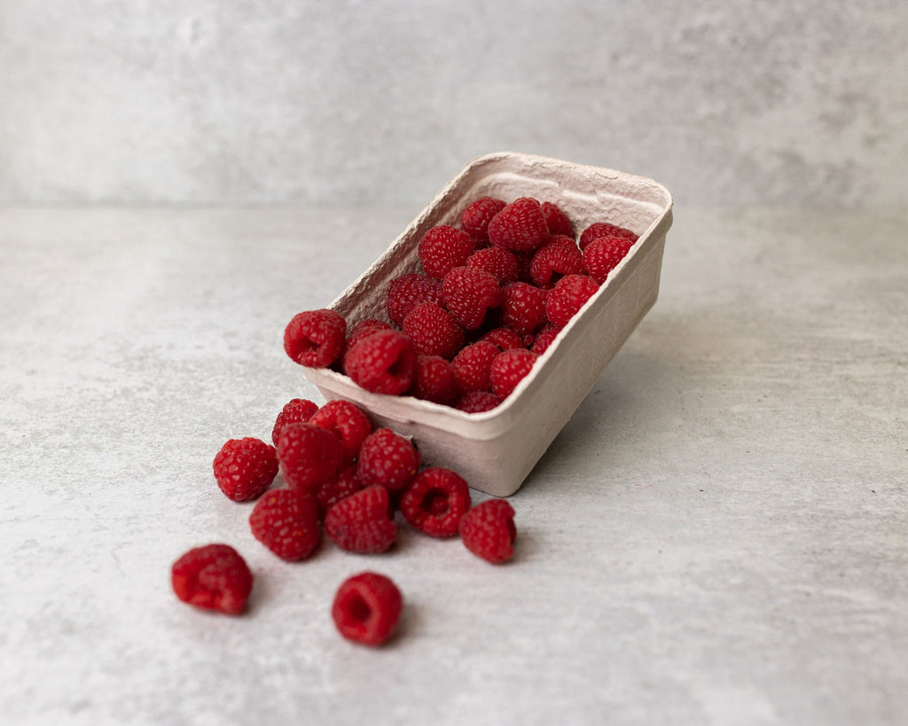 Raspberries / Fresh Farm Deliveries
