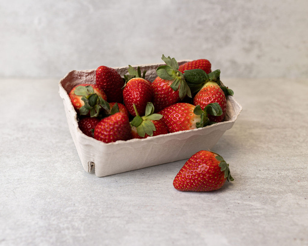 Strawberries / Fresh Farm Deliveries