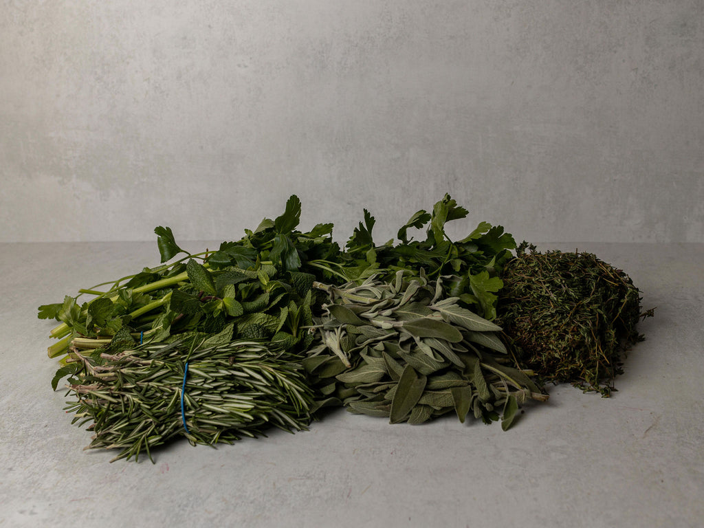 Fresh Mixed Herbs Bundle / Fresh Farm Deliveries